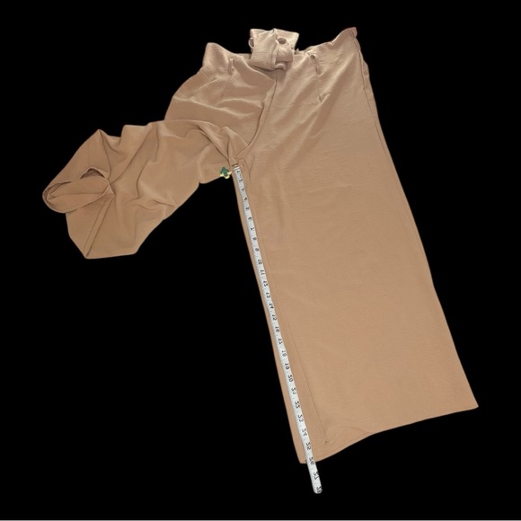 Women's Two Piece Set- White Tank and Tan Wide-Leg Pants XL - Picture 4 of 6